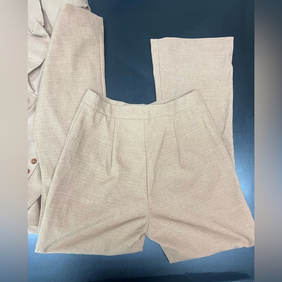 House of CB Tan Blazer Sophisticated Suit Jacket and Pant  set - Picture 12 of 14